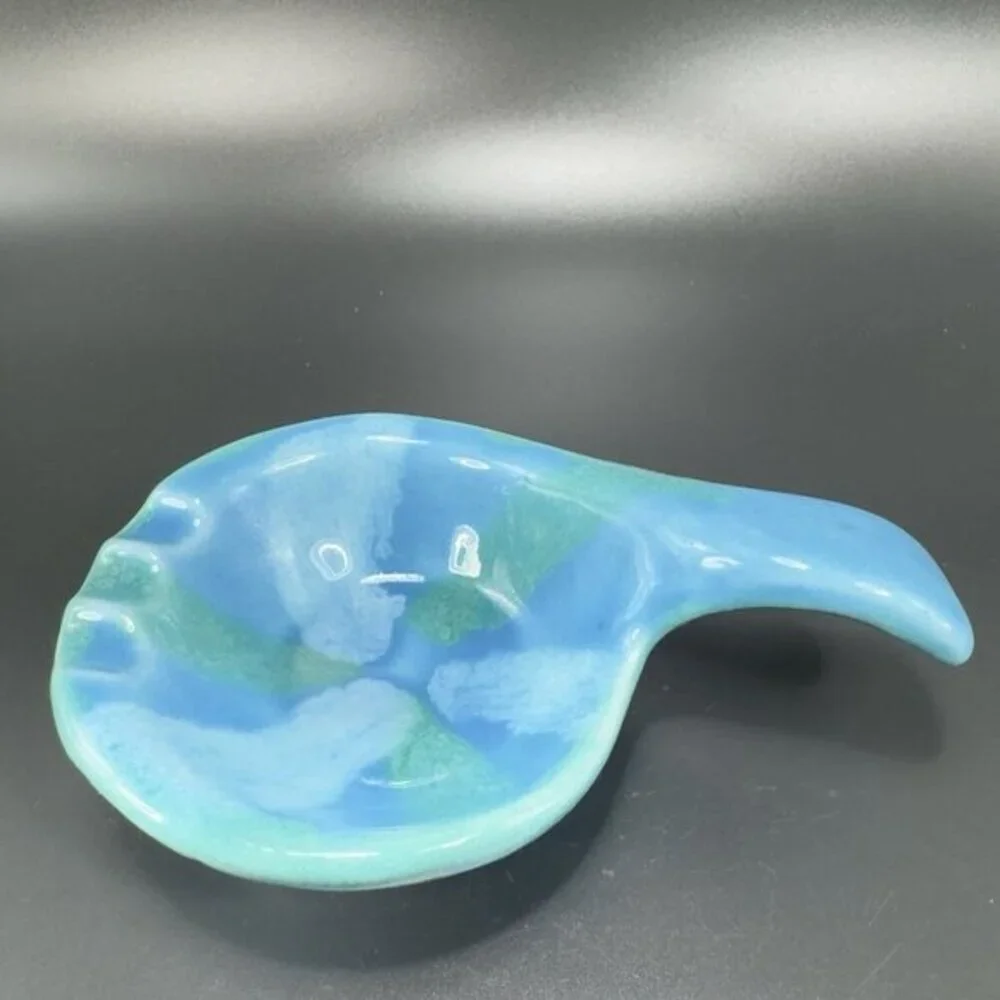 Vintage Dryden Pottery Ashtray Dish Blue Glazed Signed Spoon Shaped‎ Decor VTG